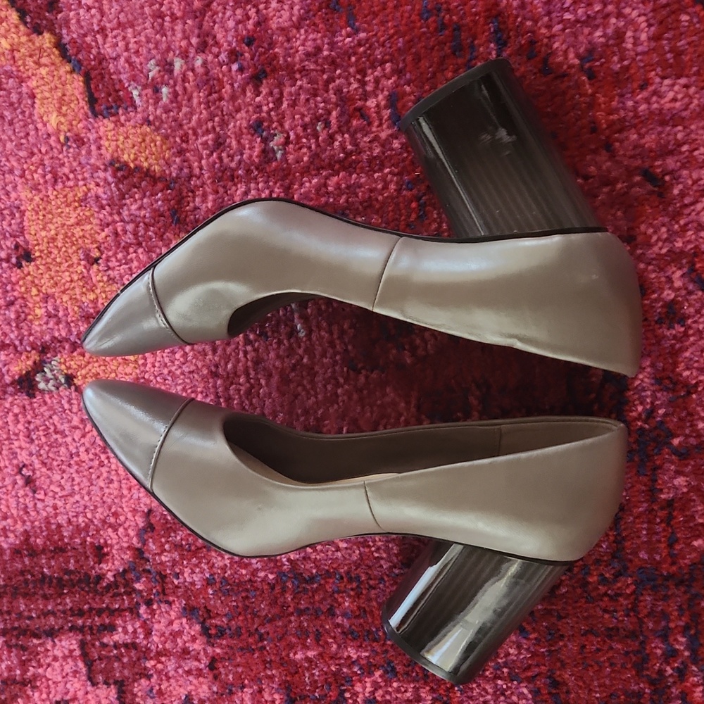 Nine West shoes - Picture 5 of 8